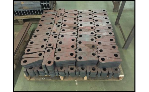 公路護(hù)攔板切割